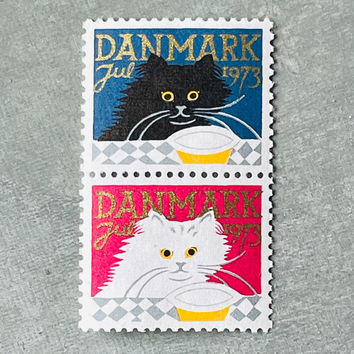 クリスマスシール2種セット(黒ネコ・白ネコ）デンマーク1973年｜未使用