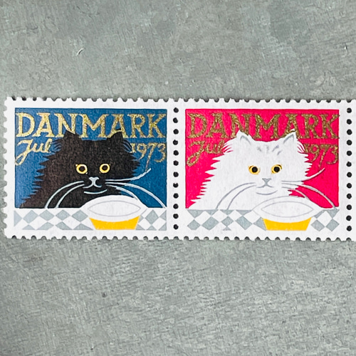 クリスマスシール2種セット(黒ネコ・白ネコ）デンマーク1973年｜未使用