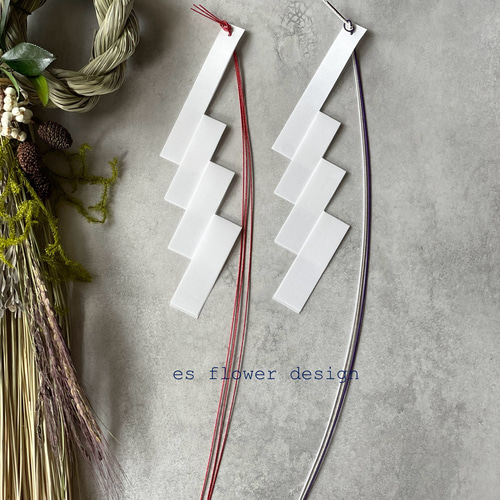 しめ縄/しめ飾り スタイリッシュな縦長わら飾り2026 しめ縄・しめ飾り