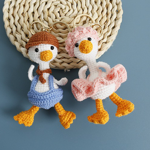 毛糸 手作り 編みぐるみ人形 キーホルダー バッグチャーム