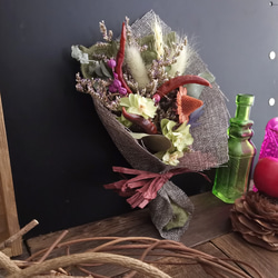 ハロウィンブーケ　魔女のかまど 2枚目の画像