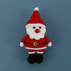 くみっきーさん専用　クリスマス❣️サンタ帽子　ドールチャーム　ハンドメイド 毛糸 手作り 編みぐるみ ニット人形 キーホルダー バッグチャーム