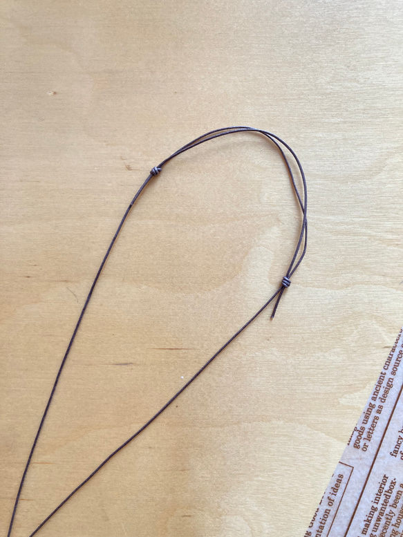 なぞ動物 オーブン陶土ペンダント(A) 4枚目の画像