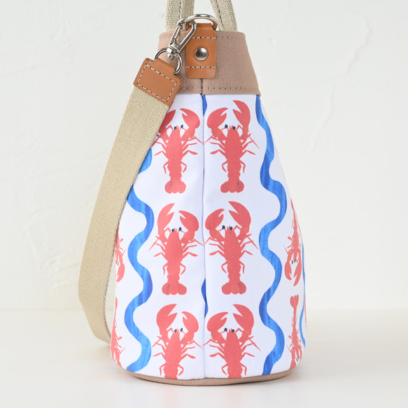 お出かけを最高に楽しく☆おちゃめなロブスターの2wayバッグ☆イタリア革で上品に 11枚目の画像