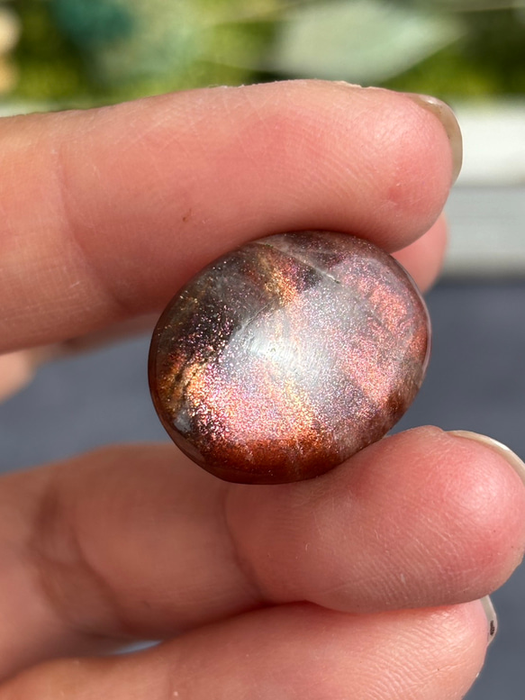 レア サンストーン ピンキッシュパープル イリデッセンス ルース 天然石 5枚目の画像