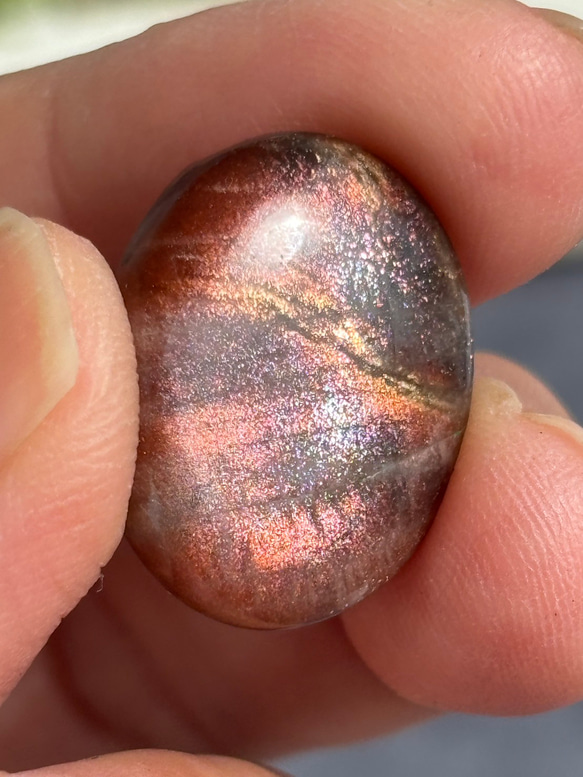 レア サンストーン ピンキッシュパープル イリデッセンス ルース 天然石 16枚目の画像