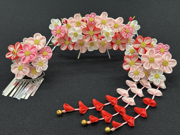 つまみ細工髪飾り《梅の花》七五三 花かんざし 3点セット 赤・ピンク系