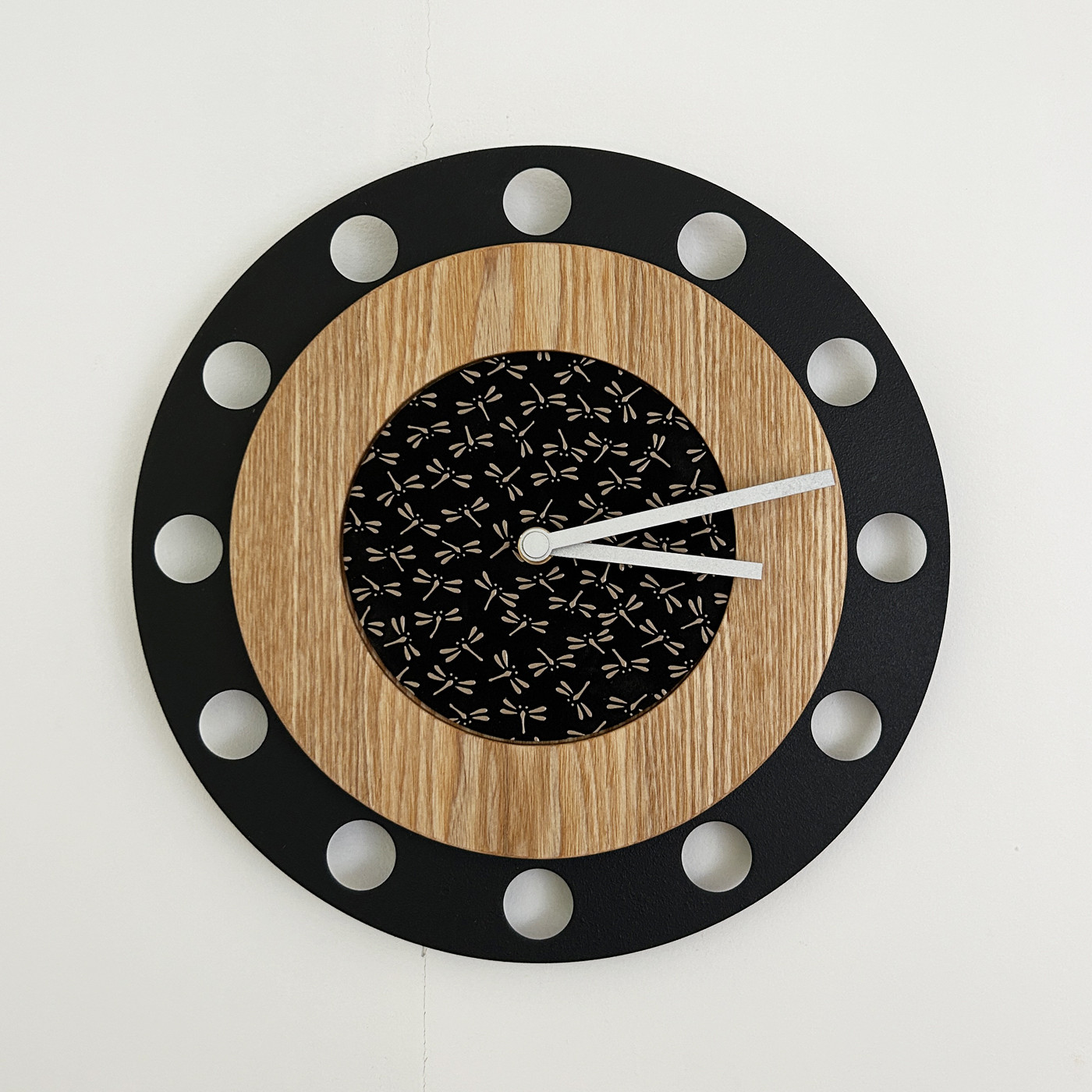 甲州印伝クロック：とんぼ黒・白 No.01093