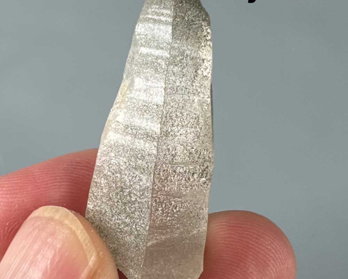 ガネーシュヒマール産 ヒマラヤ水晶 38.5ミリ 原石ポイント yl464