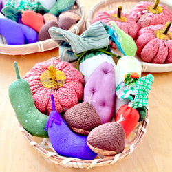 かぼちゃ入りタイプ⭐︎ちりめん⭐︎秋のお野菜たち(夏冬野菜も混じってます) 1枚目の画像