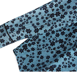 【ジョーゼットシルク100%】Vネック エレガントブルーのプリント柄　長袖ブラウス【秋春】ブルー 10枚目の画像