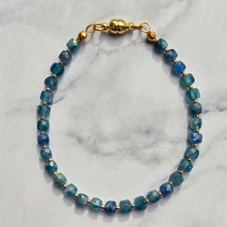 【再販】マルチカラーカイヤナイトのブレスレット　＼不器用さんでも安心、ストレスゼロのワンタッチ装着！／ 1枚目の画像