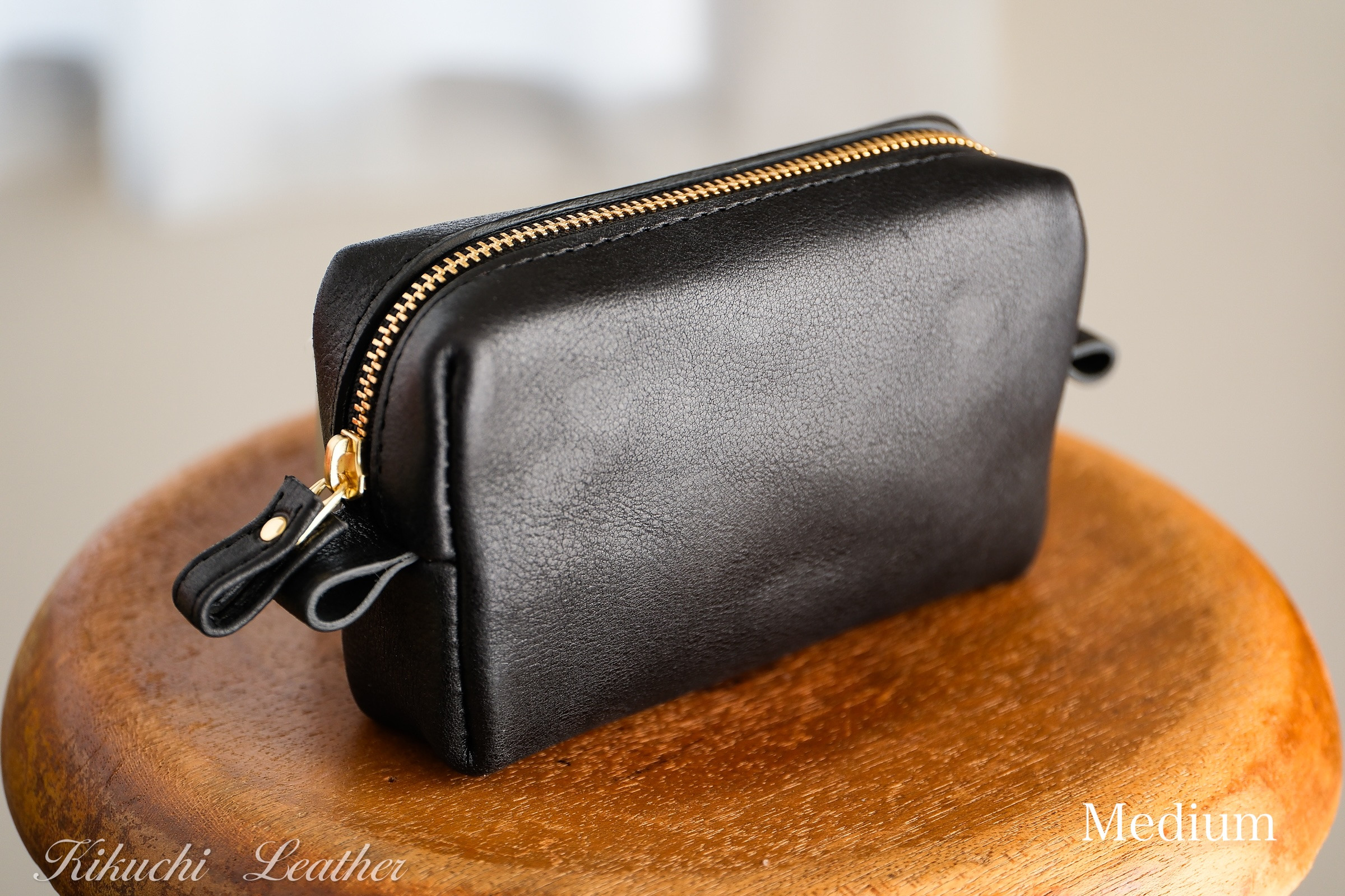 やっち　ファスナーポーチ GINO》ボックスファスナーポーチ（for Camera & Gadget）Mサイズ