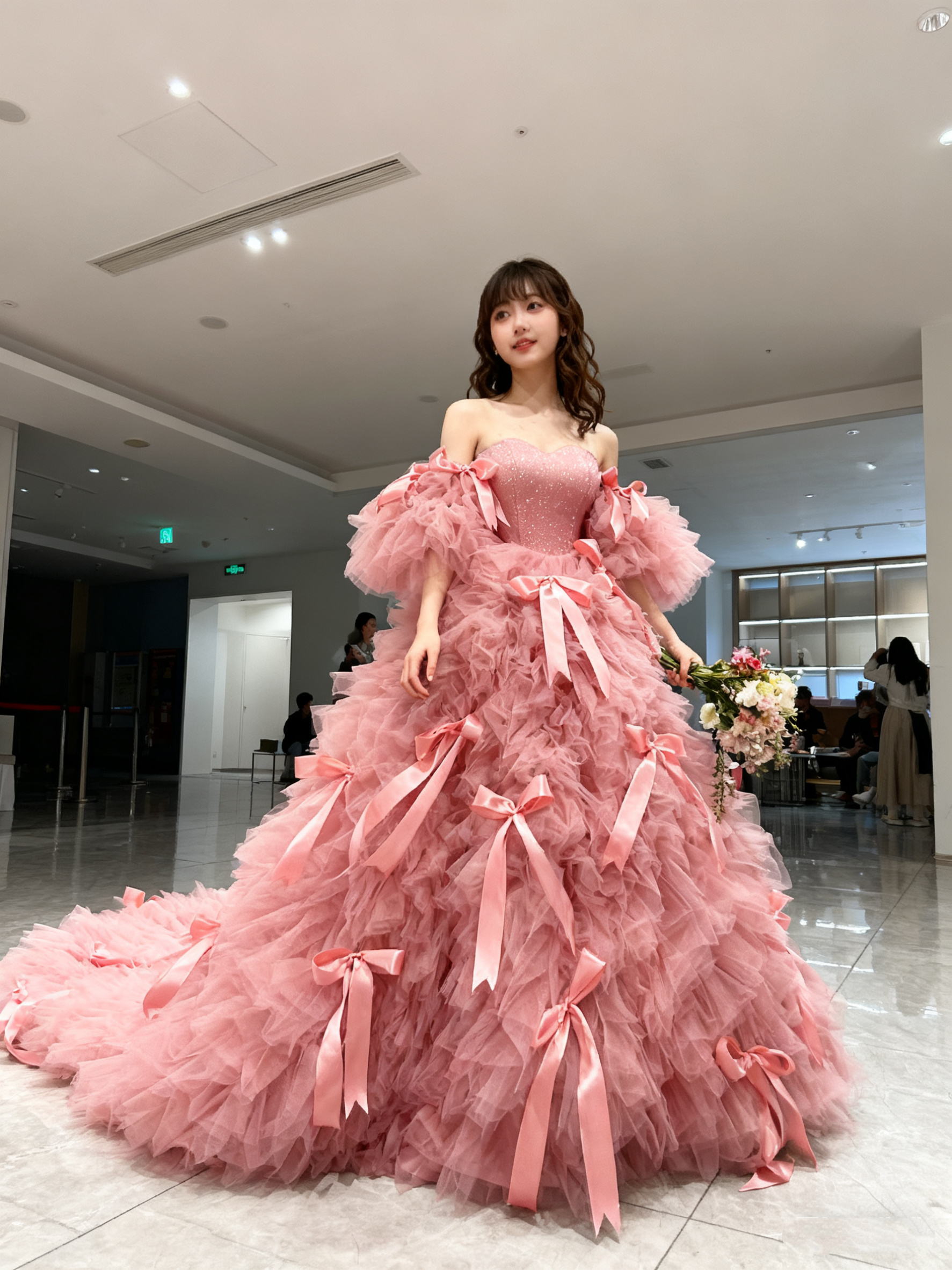 送料無料！カラードレス ピンク プリンセスライン もこもこドレス リボン ブライダル 可愛い 抜群のおしゃれ見え