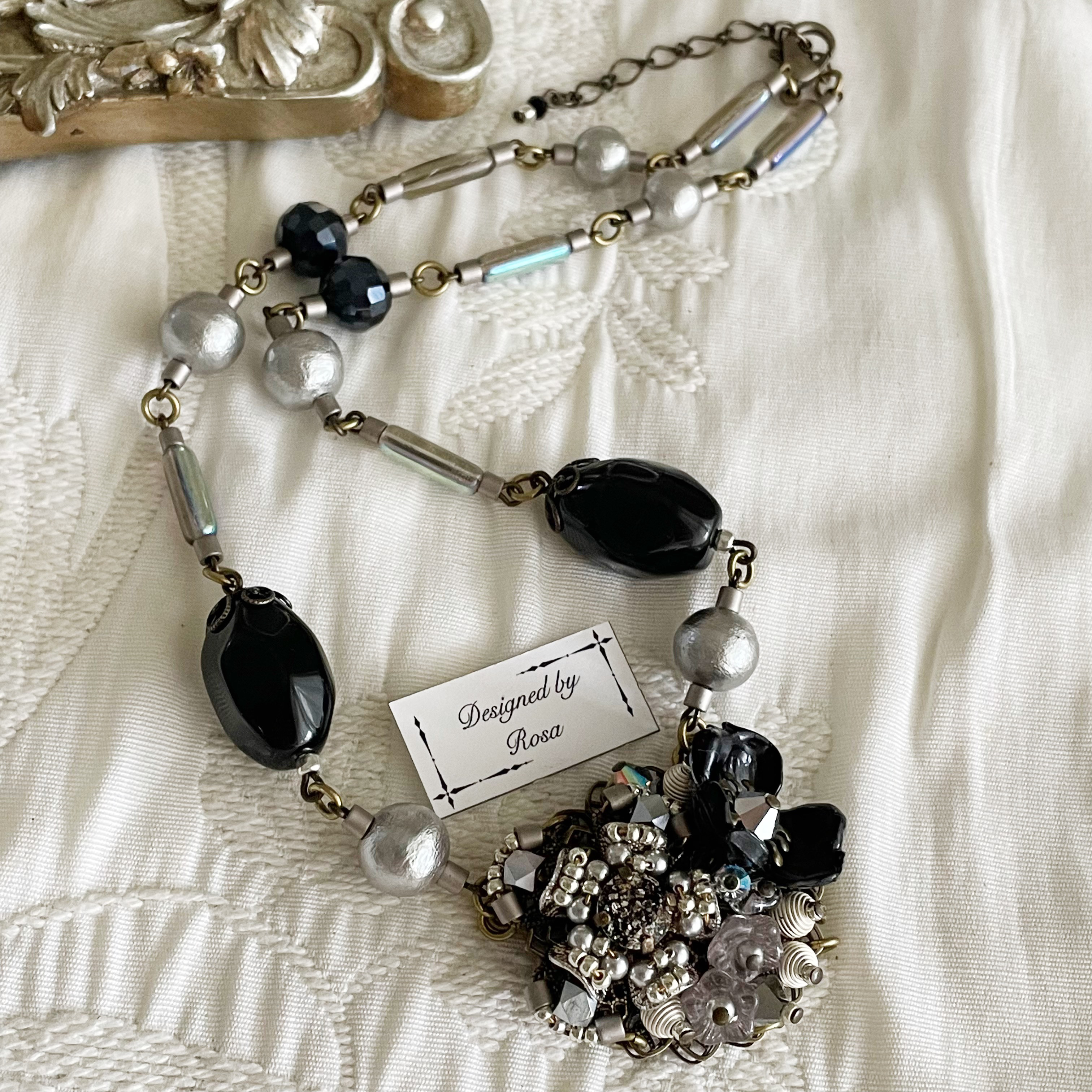 白鳥の湖✴︎黒鳥オディール姫のネックレス(オニキスとヨーロッパビーズ)