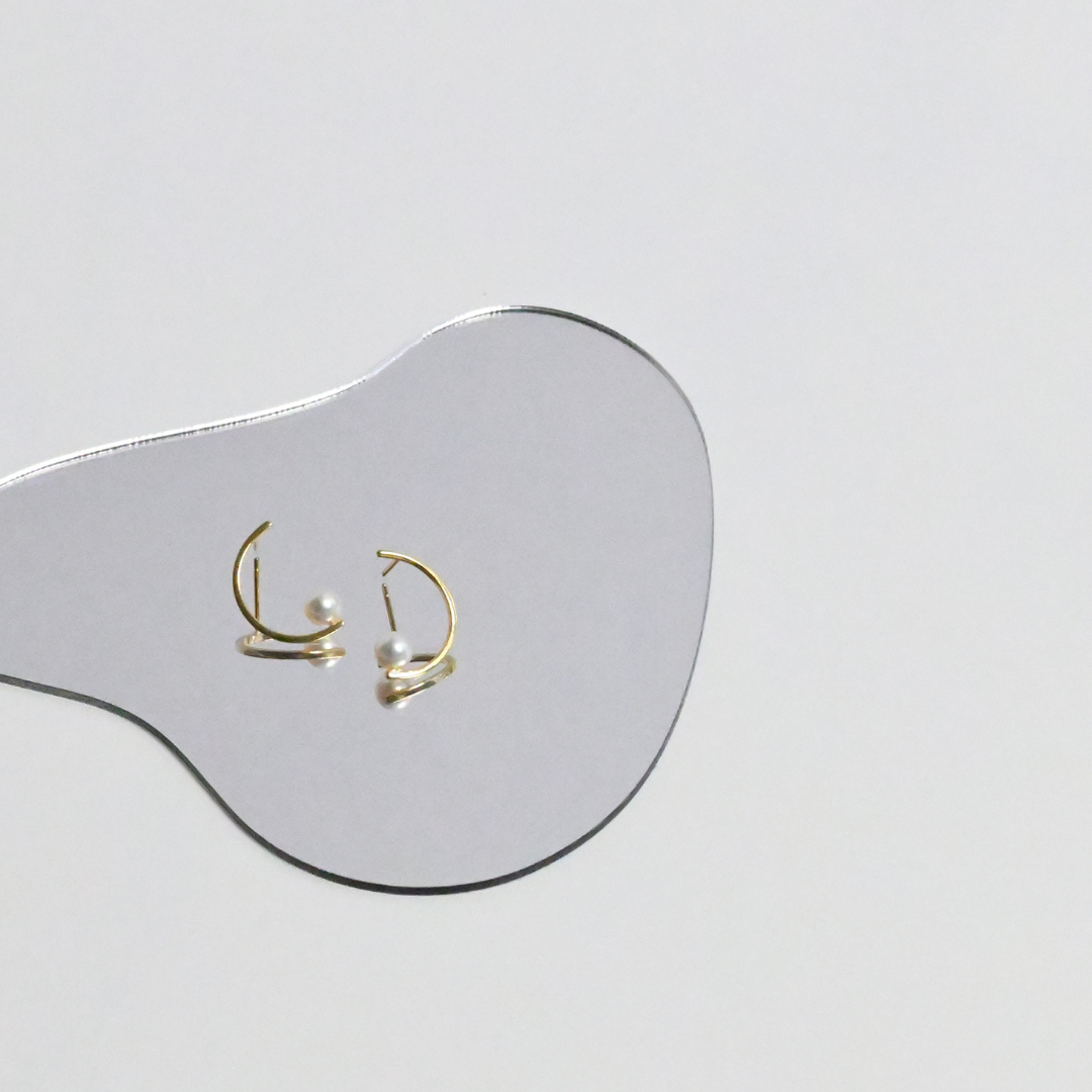 ☆秋冬新作☆淡水パール×silver925 カジュアル シンプル【パールムーンピアス】