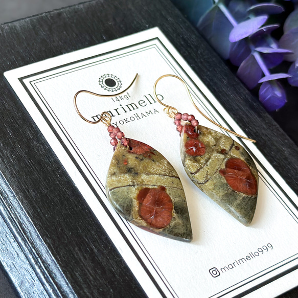 14kgf*秋色*大ぶりピーナッツオブシディアンのリーフピアス／イヤリング*1点物 4枚目の画像