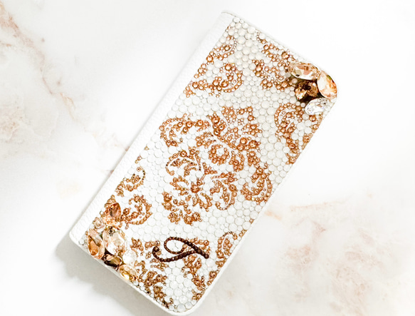 手帳型iPhone17proスワロフスキー ダマスクビ ジューゴールドデコレーションスマホケース 5枚目の画像