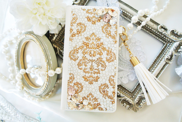 手帳型iPhone17proスワロフスキー ダマスクビ ジューゴールドデコレーションスマホケース 13枚目の画像