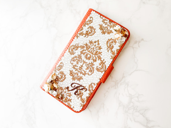 手帳型iPhone17proスワロフスキー ダマスクビ ジューゴールドデコレーションスマホケース 12枚目の画像