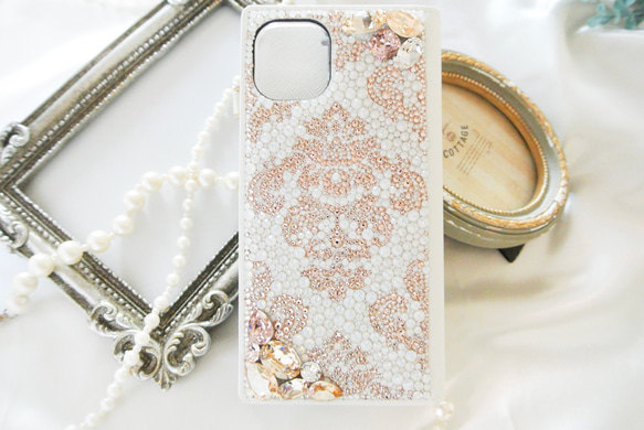 手帳型iPhone17proスワロフスキー ダマスクビ ジューゴールドデコレーションスマホケース 17枚目の画像