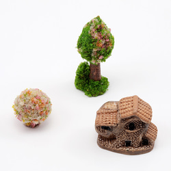 A5971  4個 ミニチュア 風景 草 街路樹 おうち 装飾 小物 ドールハウス 樹脂パーツ 全3種 2x（2ヶ） 2枚目の画像