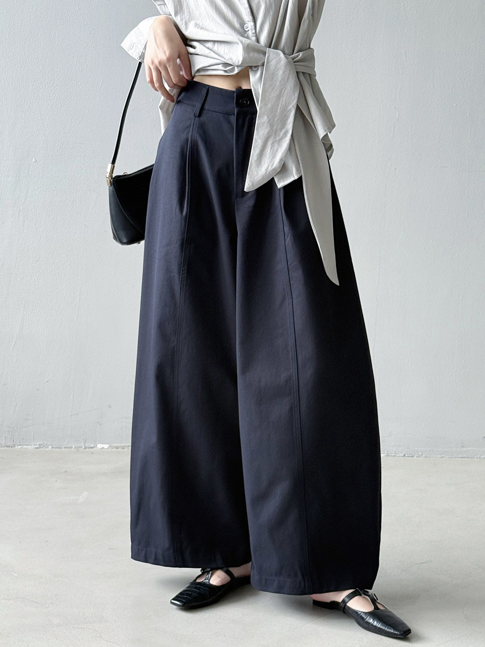 秋新作レディースルーズストレートワイドレッグ鎌型パンツ【返品・交換可】品質最優先25-332