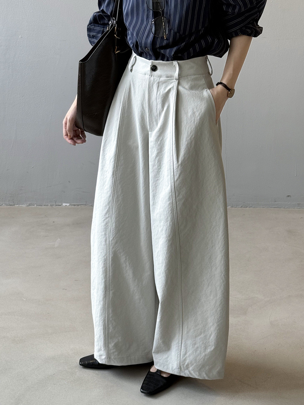 秋新作レディースルーズストレートワイドレッグ鎌型パンツ【返品・交換可】品質最優先25-332