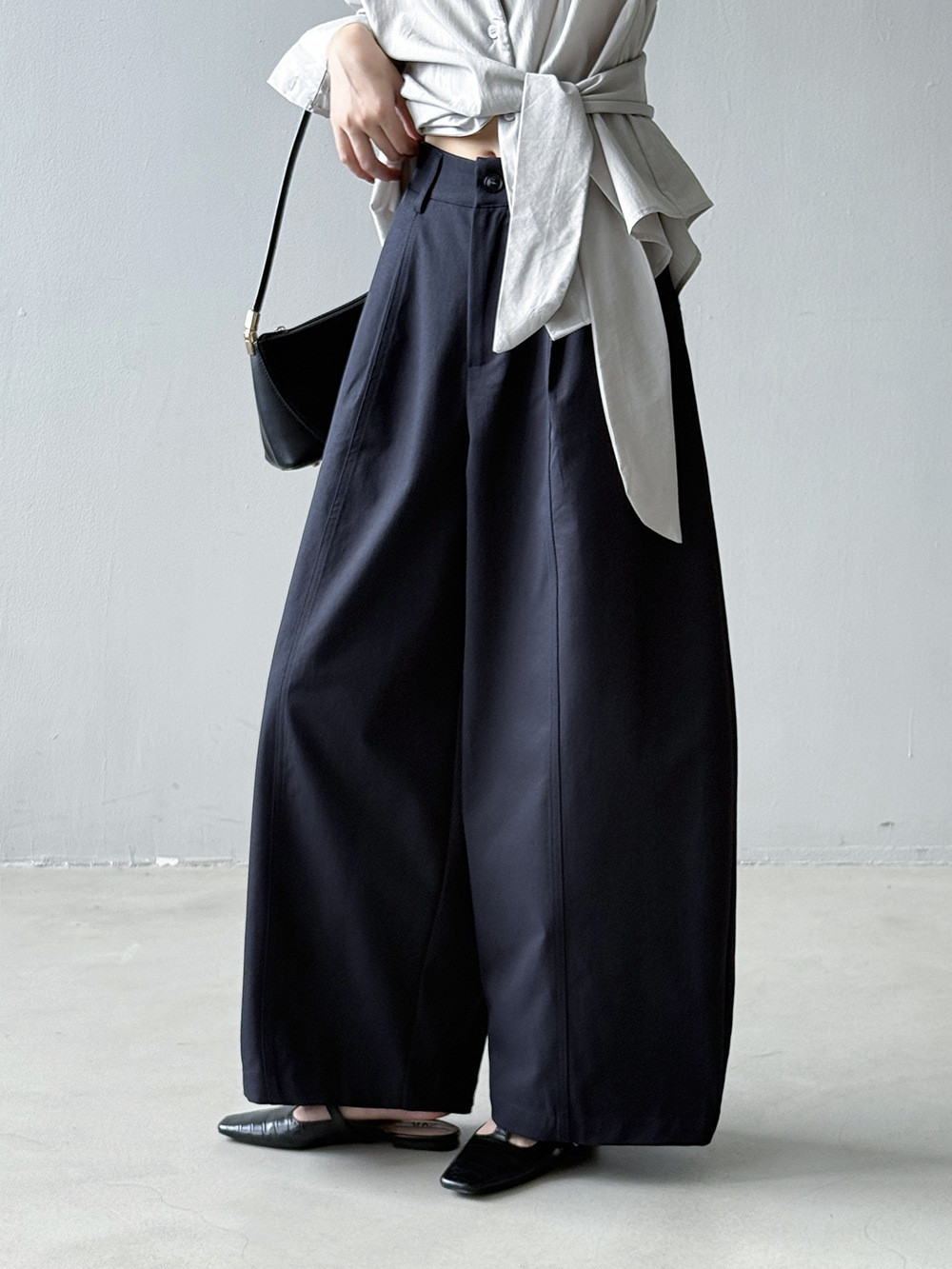 秋新作レディースルーズストレートワイドレッグ鎌型パンツ【返品・交換可】品質最優先25-332