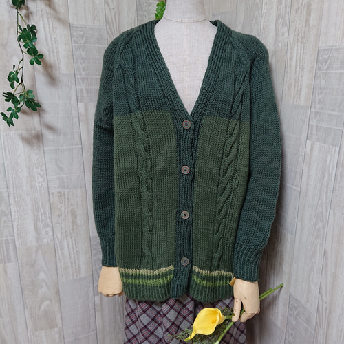 手編み ハンドメイド 毛100％のカーディガン 【公式通販】