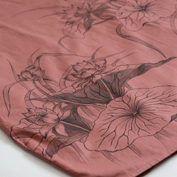 新作　芸術の秋　手描きART　和画衣　”蓮は泥より出でて泥に染まらず”　一枚布　ワンピース K40 6枚目の画像