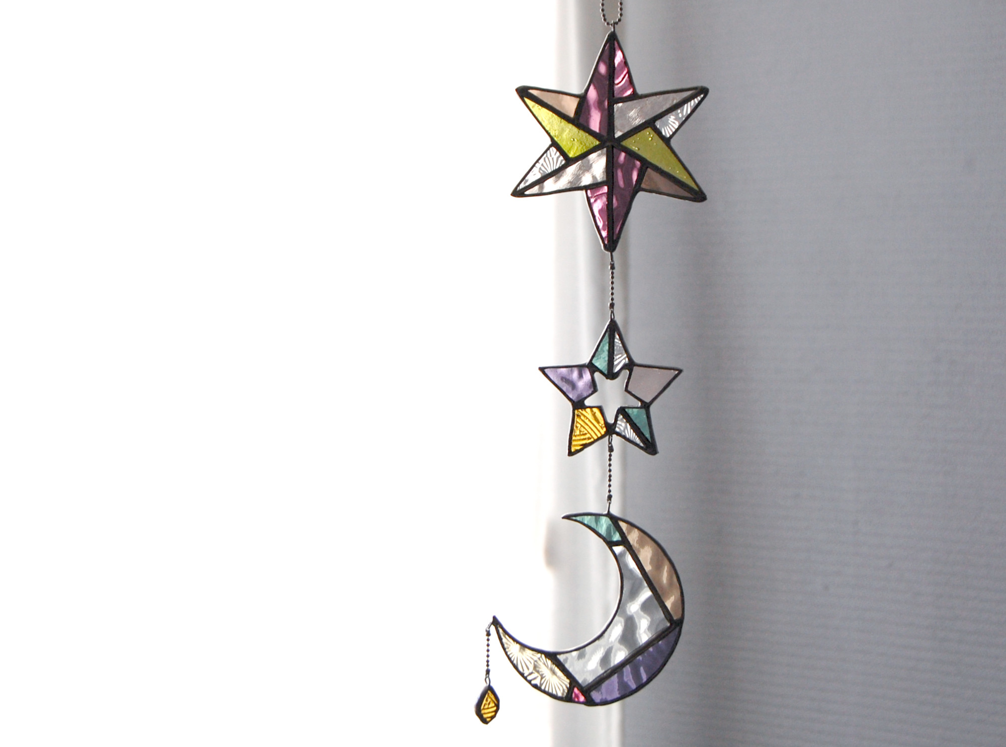 月と星の３連オーナメント　ステンドグラス　F