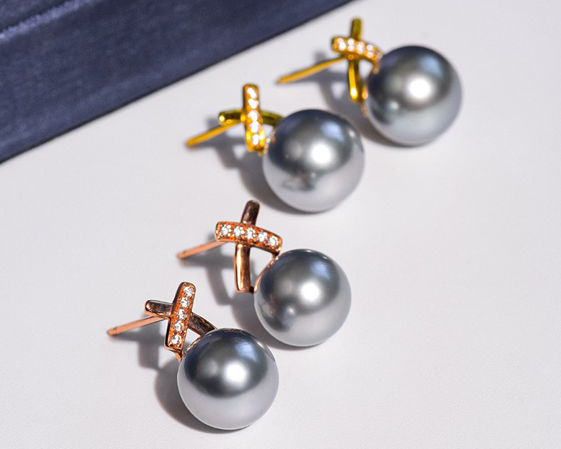 ルミナ 9-11mm 天然タヒチアンブラックパールイヤリング、18Kゴールドスタッドイヤリング、プラチナグレートーン、エレガント