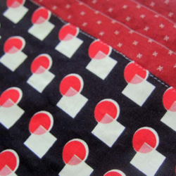 米国生地　チェリードットの大人可愛い巾着ポーチ　コスメ入れ　 6枚目の画像