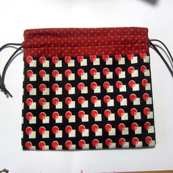 米国生地　チェリードットの大人可愛い巾着ポーチ　コスメ入れ　 2枚目の画像