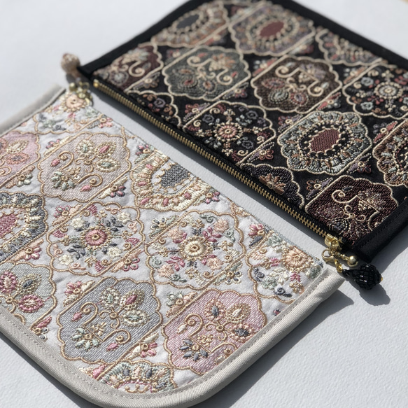 華やかで実用的.ᐟ.ᐟ【インド刺繍生地の贅沢マルチポーチ】母子手帳