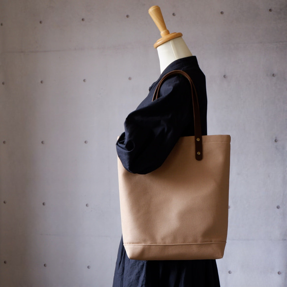 A4縦型トート/革持ち手◇生成り 3枚目の画像