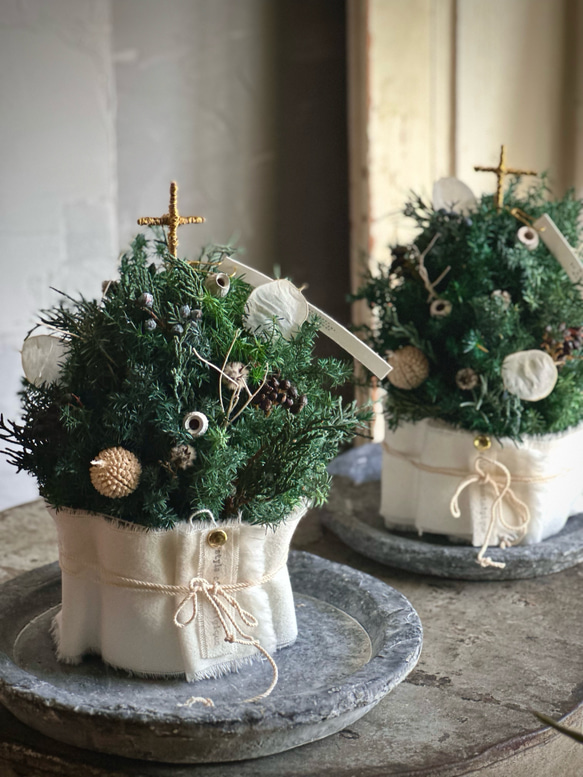 森の教会みたいな Forest Tree  保存可 2枚目の画像