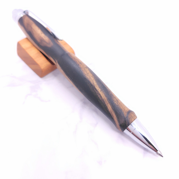 黒柿の木軸ボールペン（期間限定価格） 1枚目の画像
