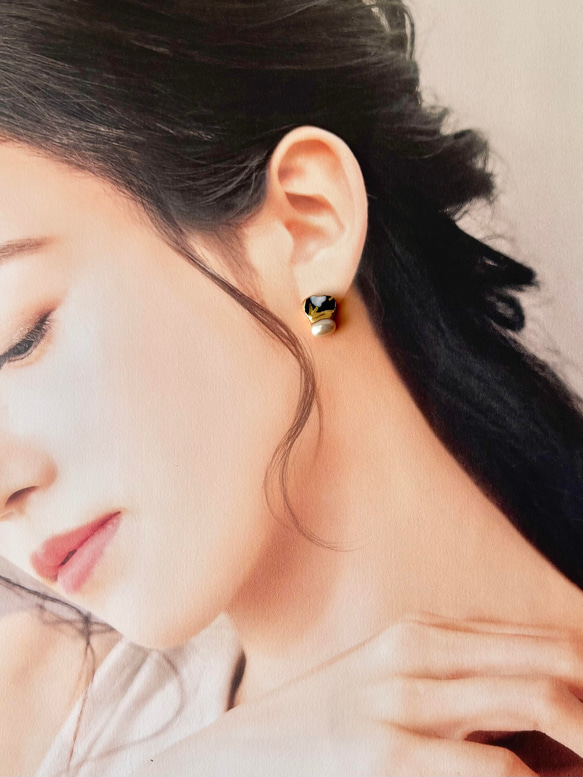 【金具が選べる】京焼　金継ぎ　ピアス　イヤリング　手書き　絵付け　花柄　黒色　淡水パール　天然石　伝統工芸　＃337 8枚目の画像