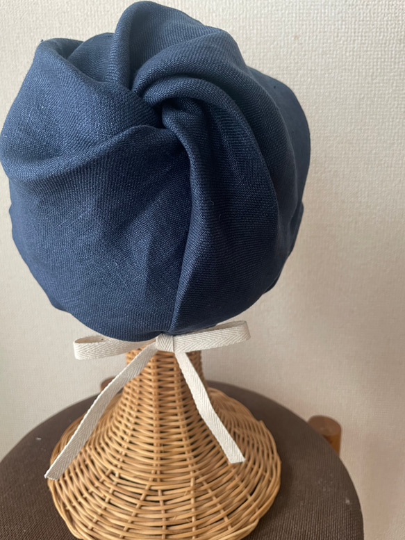 肌に優しい　デニムブルーのキャスケット 3枚目の画像