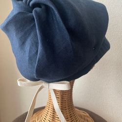 肌に優しい　デニムブルーのキャスケット 2枚目の画像