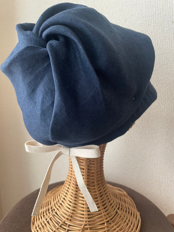 肌に優しい　デニムブルーのキャスケット 2枚目の画像