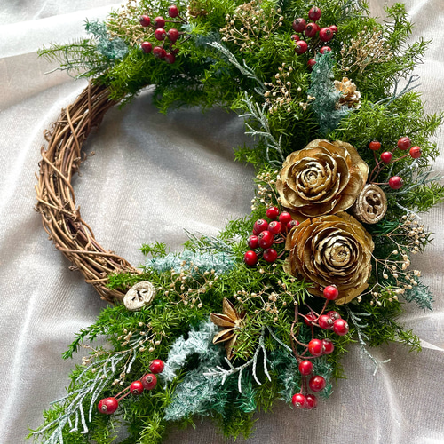 お正月も飾れる】クリスマス＊ナチュラルグリーン＊ハーフリース