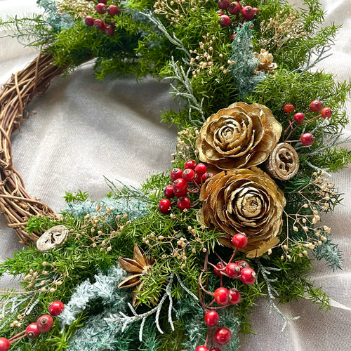 お正月も飾れる】クリスマス＊ナチュラルグリーン＊ハーフリース