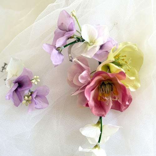 一部受注制作 /ウエディング♡フラワーイヤーカフ/耳元に咲くブーケ/前