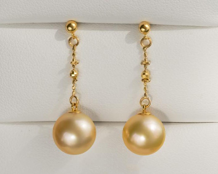 ルミナ 9-10mm 天然南洋ゴールドパールイヤリング、18Kゴールドフェアリースタイル、輝くパール付きミディアムレングスイヤリ