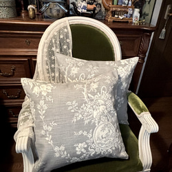 ☆最終価格☆ ヨーロッパ輸入生地 ゴブラン織り アンティークラベル柄