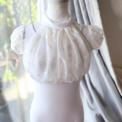 爽やかな水色の娘役風 レオタード 花のレースと胸元リボンで