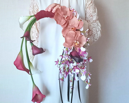 小さめ　胡蝶蘭　バレリーナブーケ　ウェディングブーケ　リボン　パール　造花 くすみオレンジ胡蝶蘭♪バレリーナブーケ ウェディングブーケ